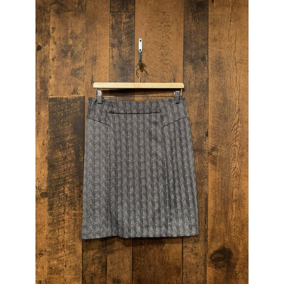 Michael Kors Herringbone Pencil Skirt Size 8 EUC - Picture 2 of 8
